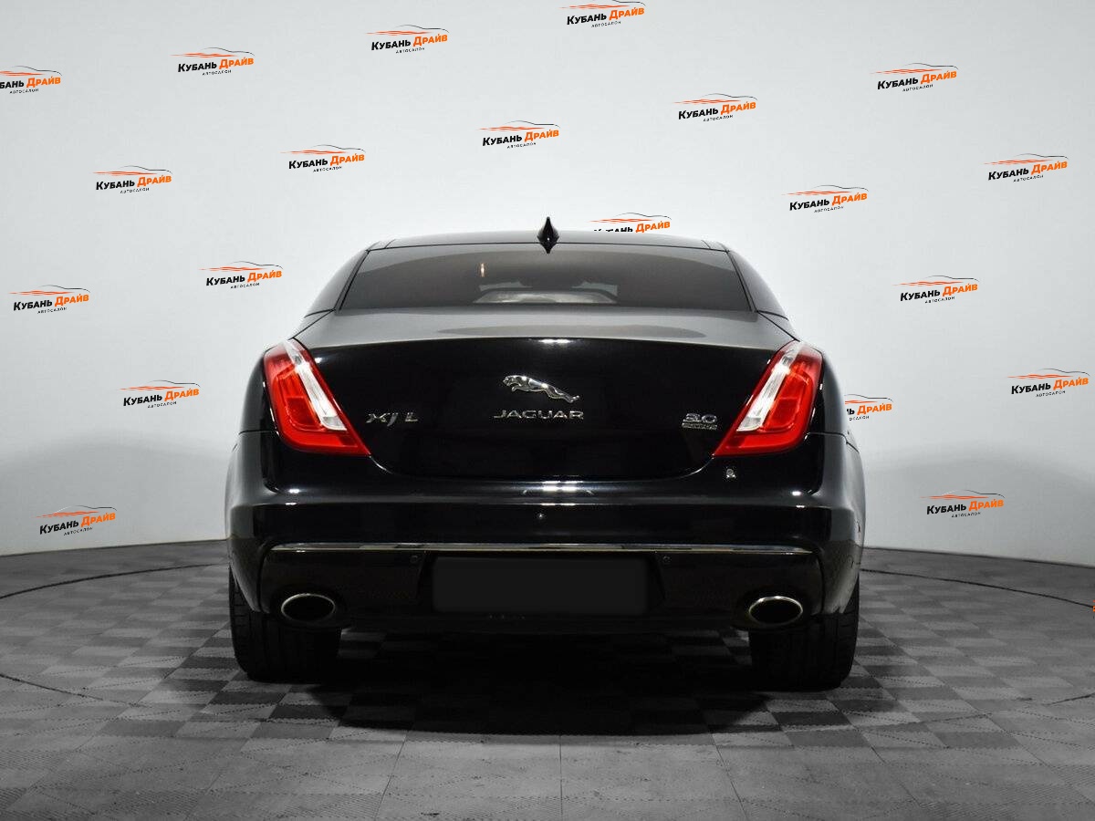 Jaguar XJ 2016 года с пробегом. Фото: #5