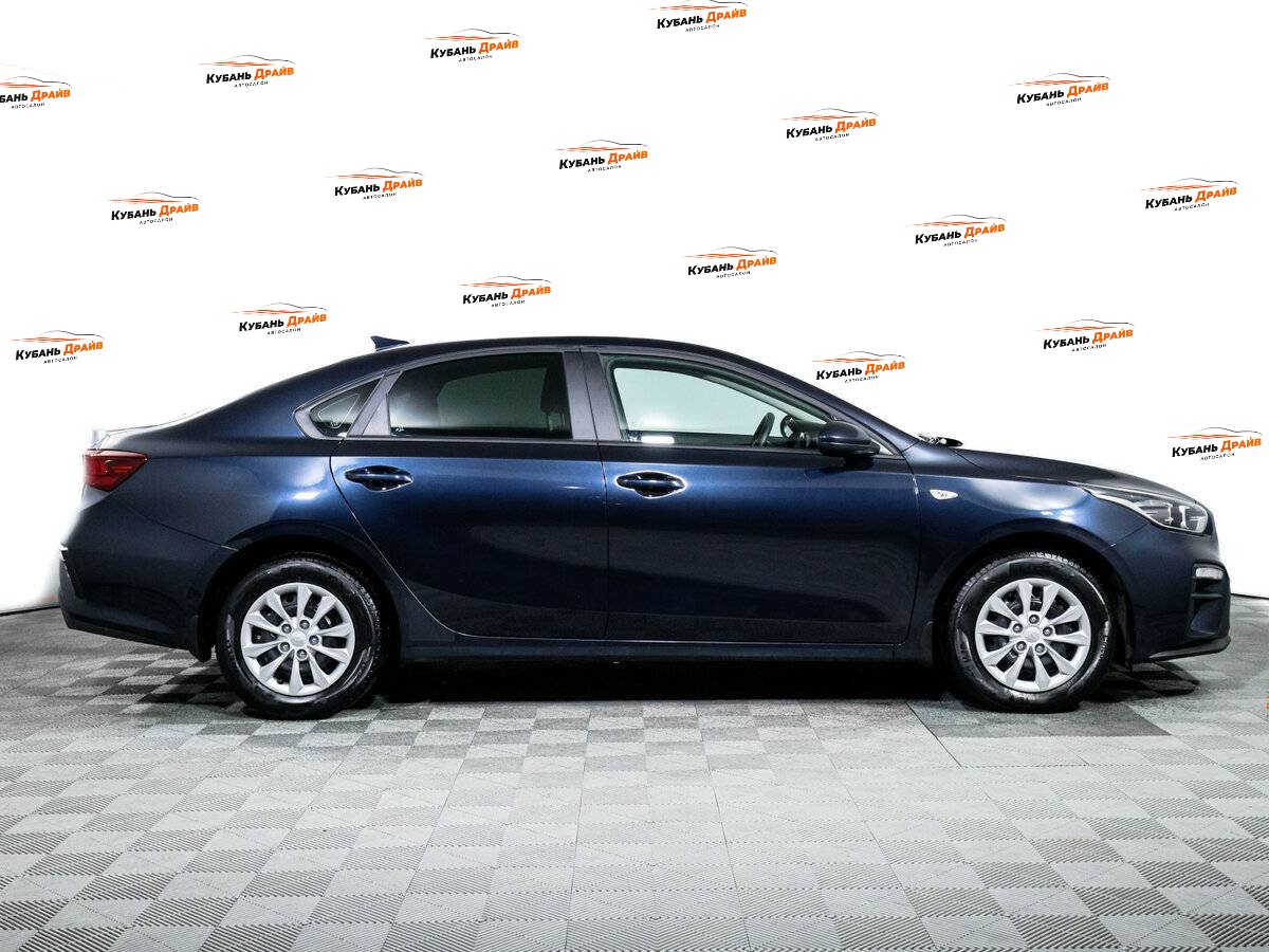 Kia Cerato 2021 года с пробегом. Фото: #3