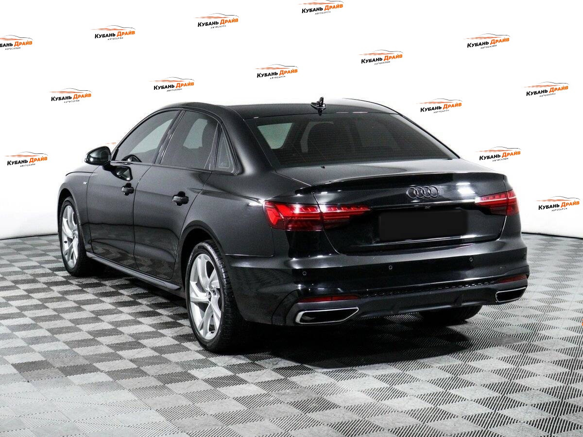 Audi A4 2021 года с пробегом. Фото: #6