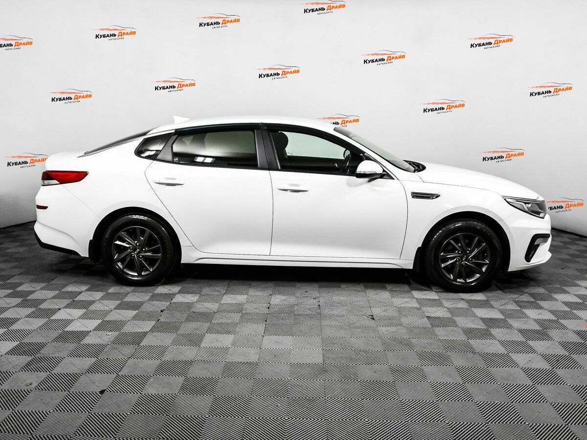 Kia Optima 2019 года с пробегом. Фото: #3