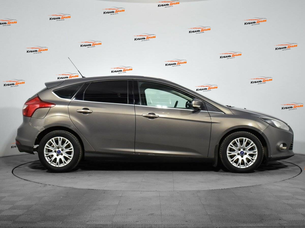 Ford Focus 2013 года с пробегом. Фото: #3