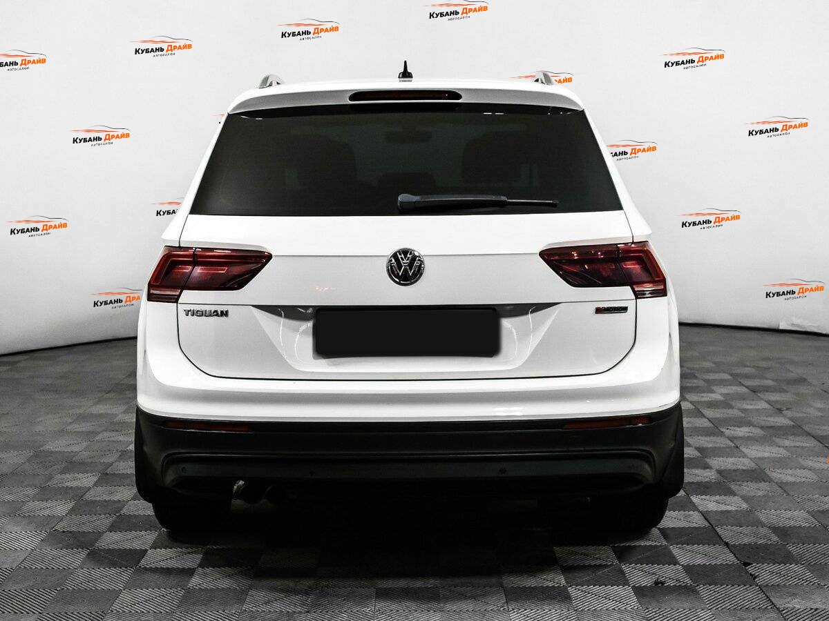 Volkswagen Tiguan 2018 года с пробегом. Фото: #5