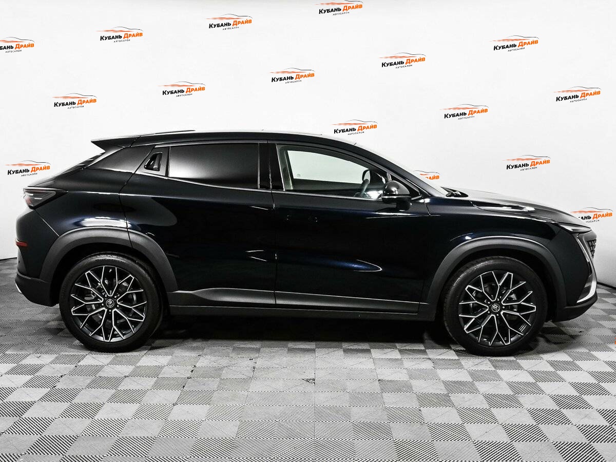 Changan UNI-T 2022 года с пробегом. Фото: #3