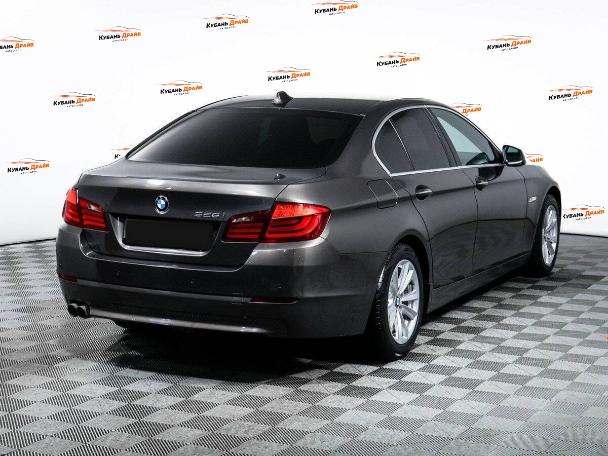 BMW 5 серии 2012 года с пробегом. Фото: #4