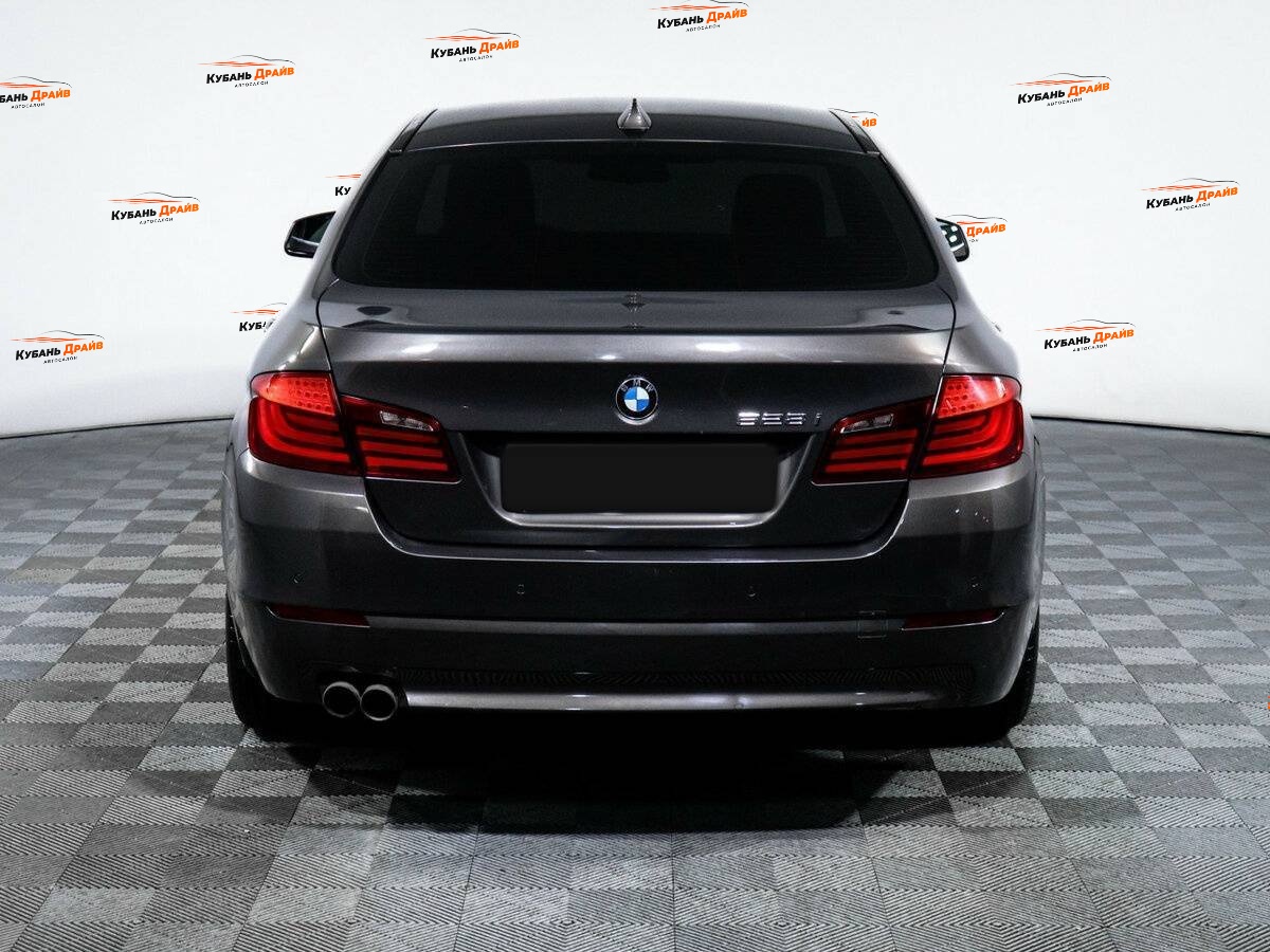 BMW 5 серии 2012 года с пробегом. Фото: #5