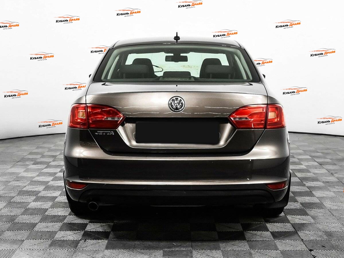 Volkswagen Jetta 2013 года с пробегом. Фото: #5