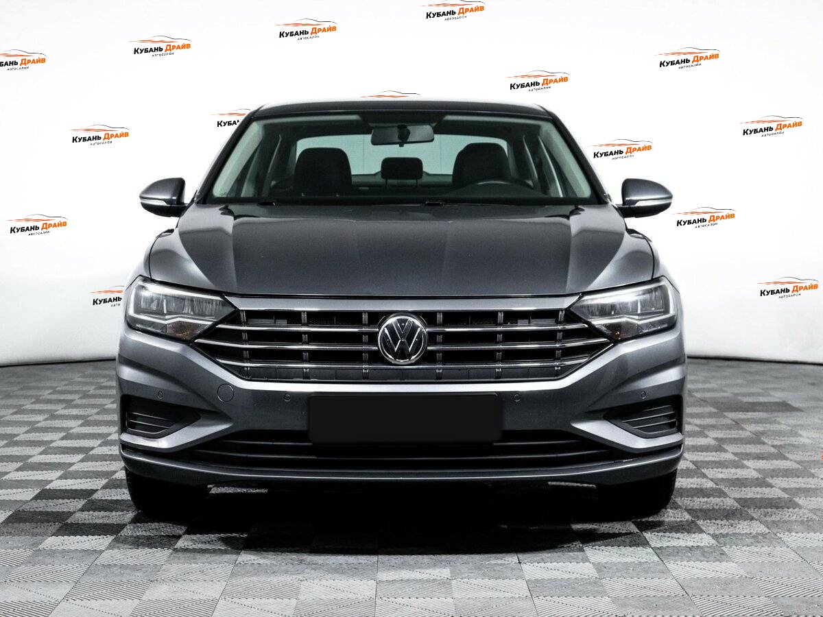 Volkswagen Jetta 2020 года с пробегом. Фото: #1