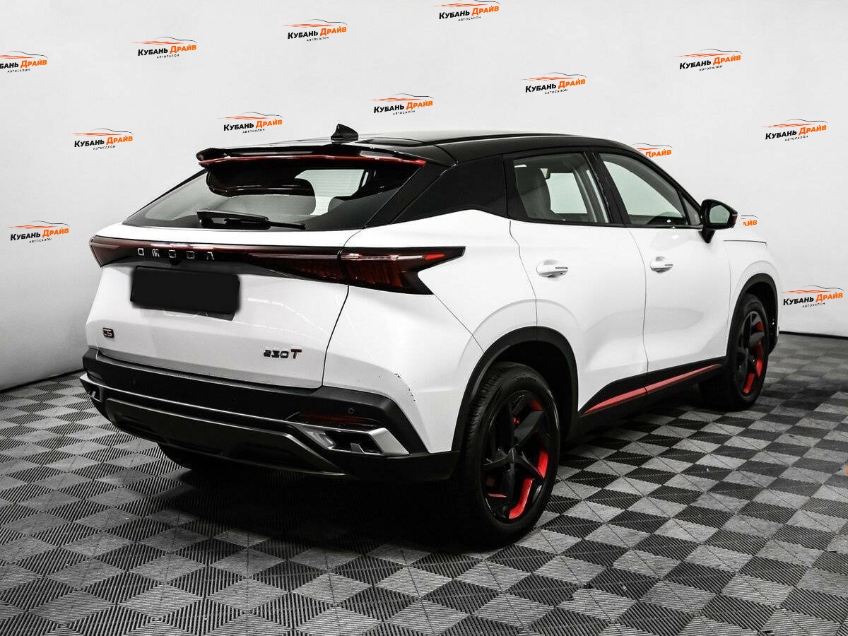 OMODA C5 2023 года с пробегом. Фото: #4