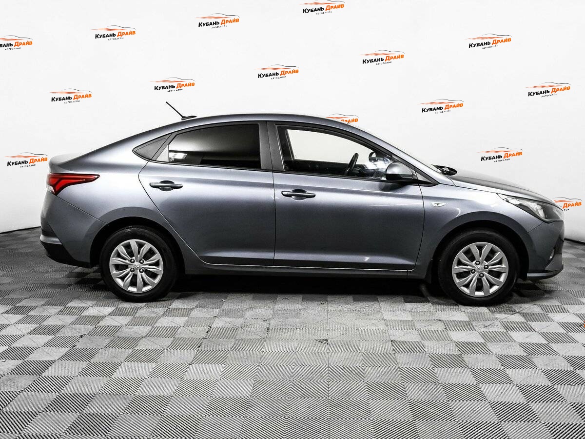 Hyundai Solaris 2020 года с пробегом. Фото: #3