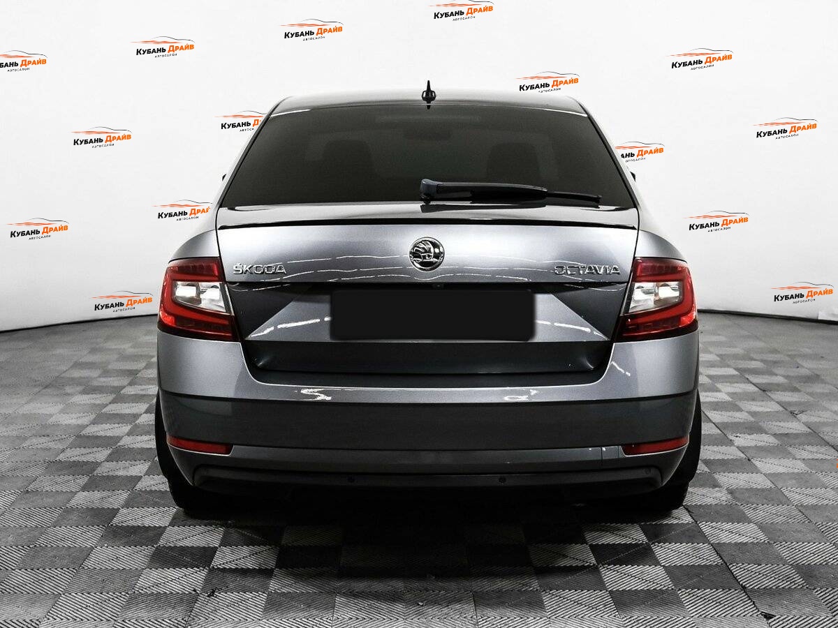 Skoda Octavia 2017 года с пробегом. Фото: #5