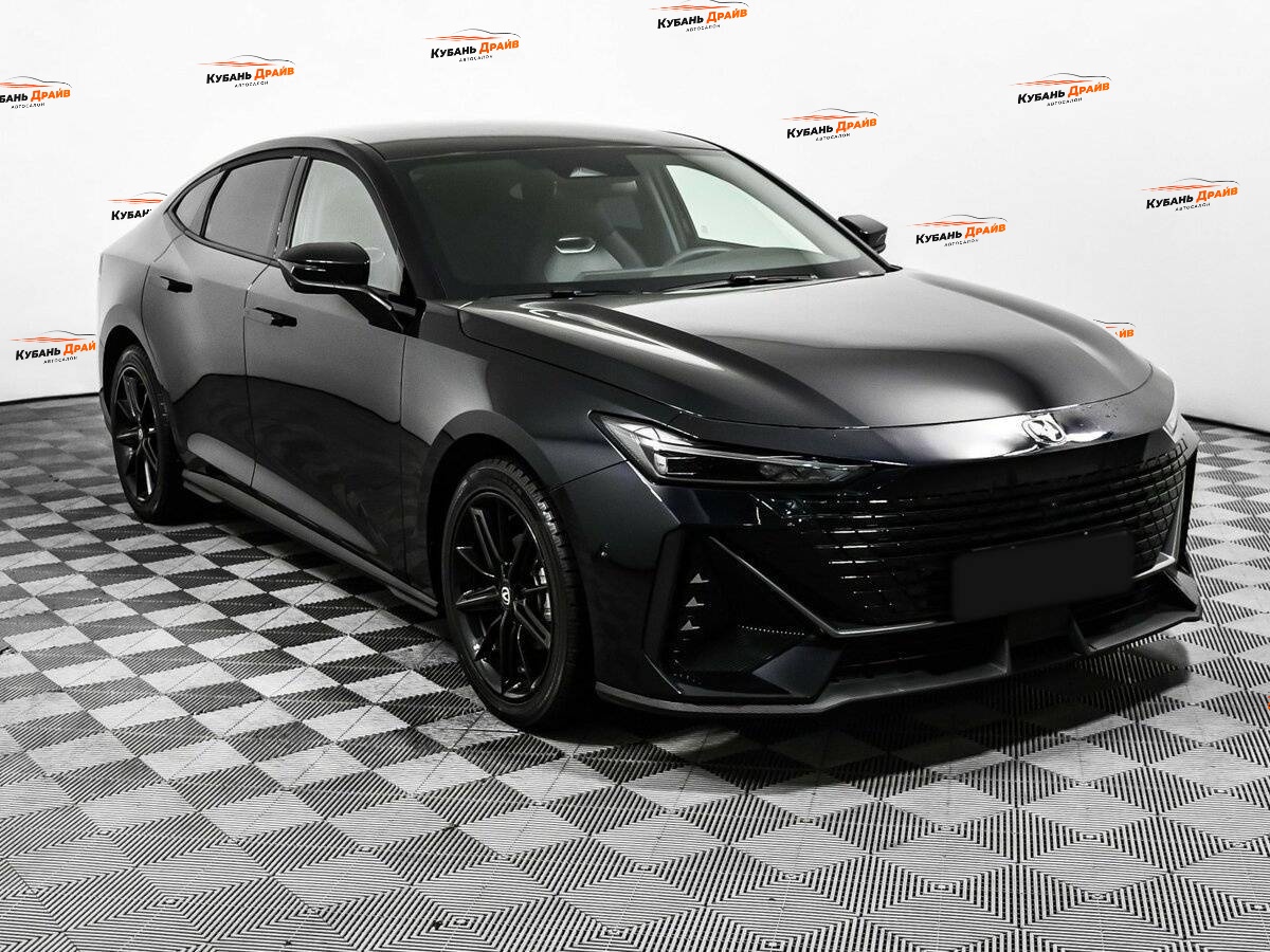 Changan UNI-V 2024 года с пробегом. Фото: #2