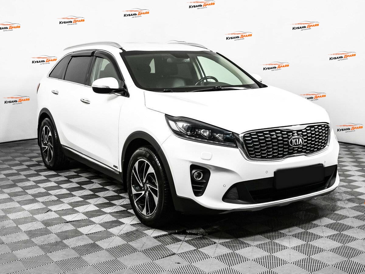 Kia Sorento 2018 года с пробегом. Фото: #2