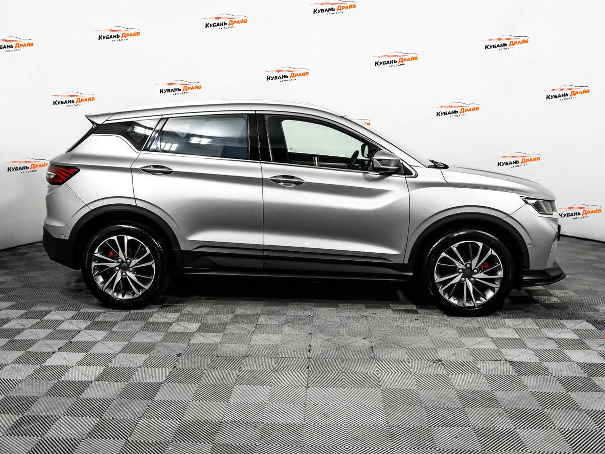 Geely Coolray 2022 года с пробегом. Фото: #3