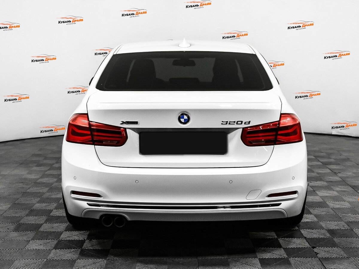 BMW 3 серии 2017 года с пробегом. Фото: #5