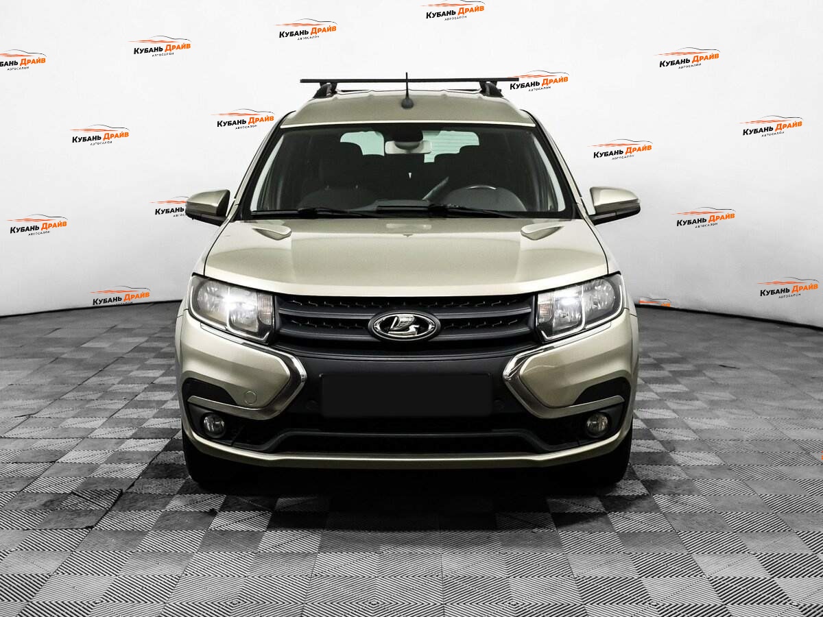 Lada (ВАЗ) Largus 2021 года с пробегом. Фото: #1