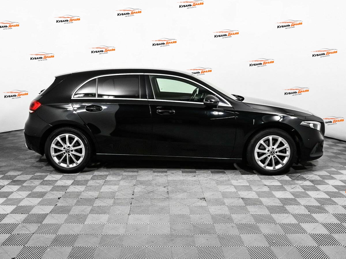 Mercedes-Benz A-Класс 2018 года с пробегом. Фото: #3