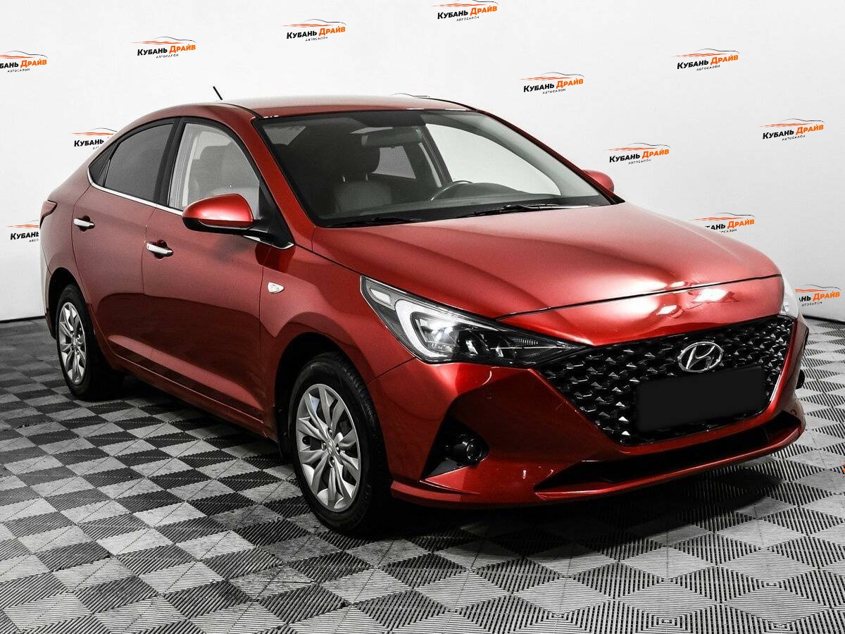 Hyundai Solaris 2021 года с пробегом. Фото: #2