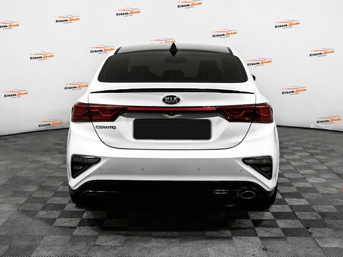 Kia Cerato 2018 года с пробегом. Фото: #5