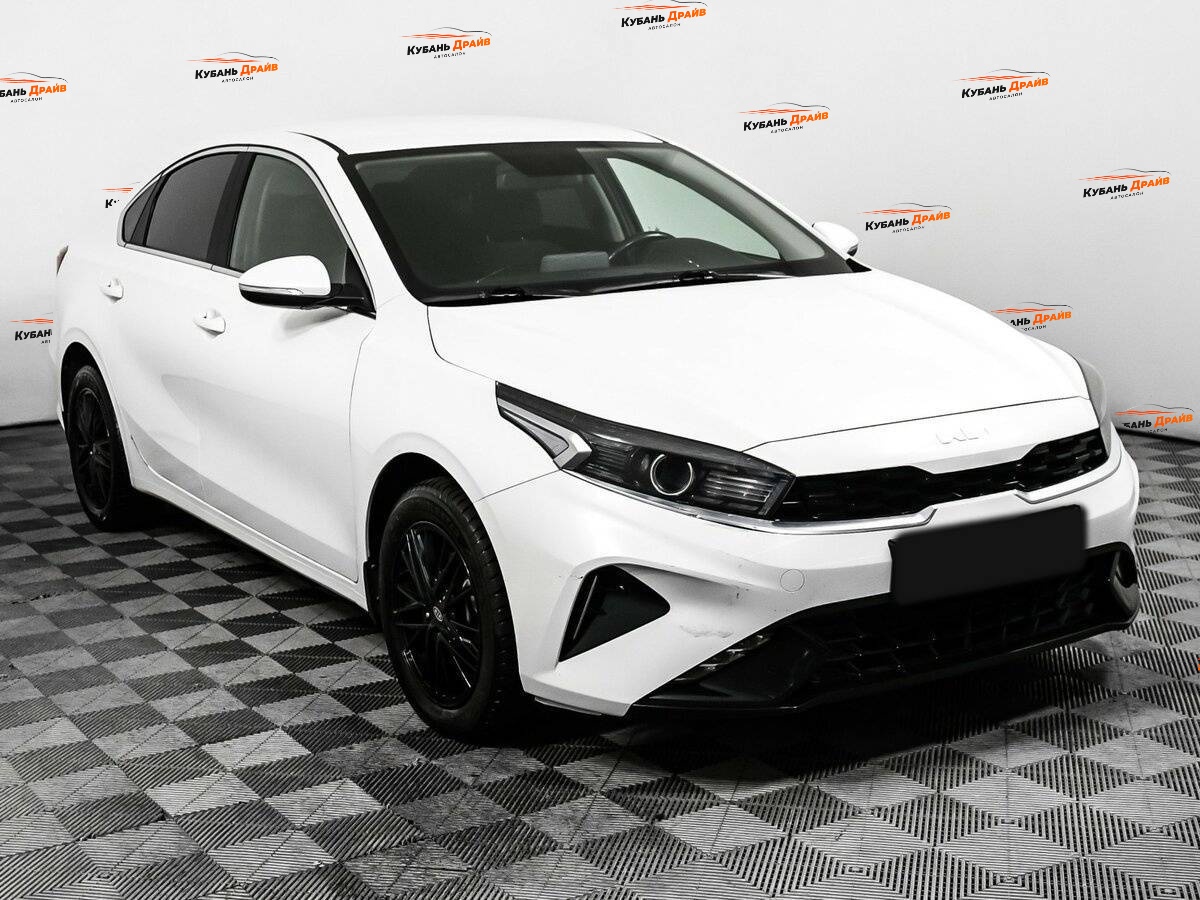 Kia Cerato 2022 года с пробегом. Фото: #2