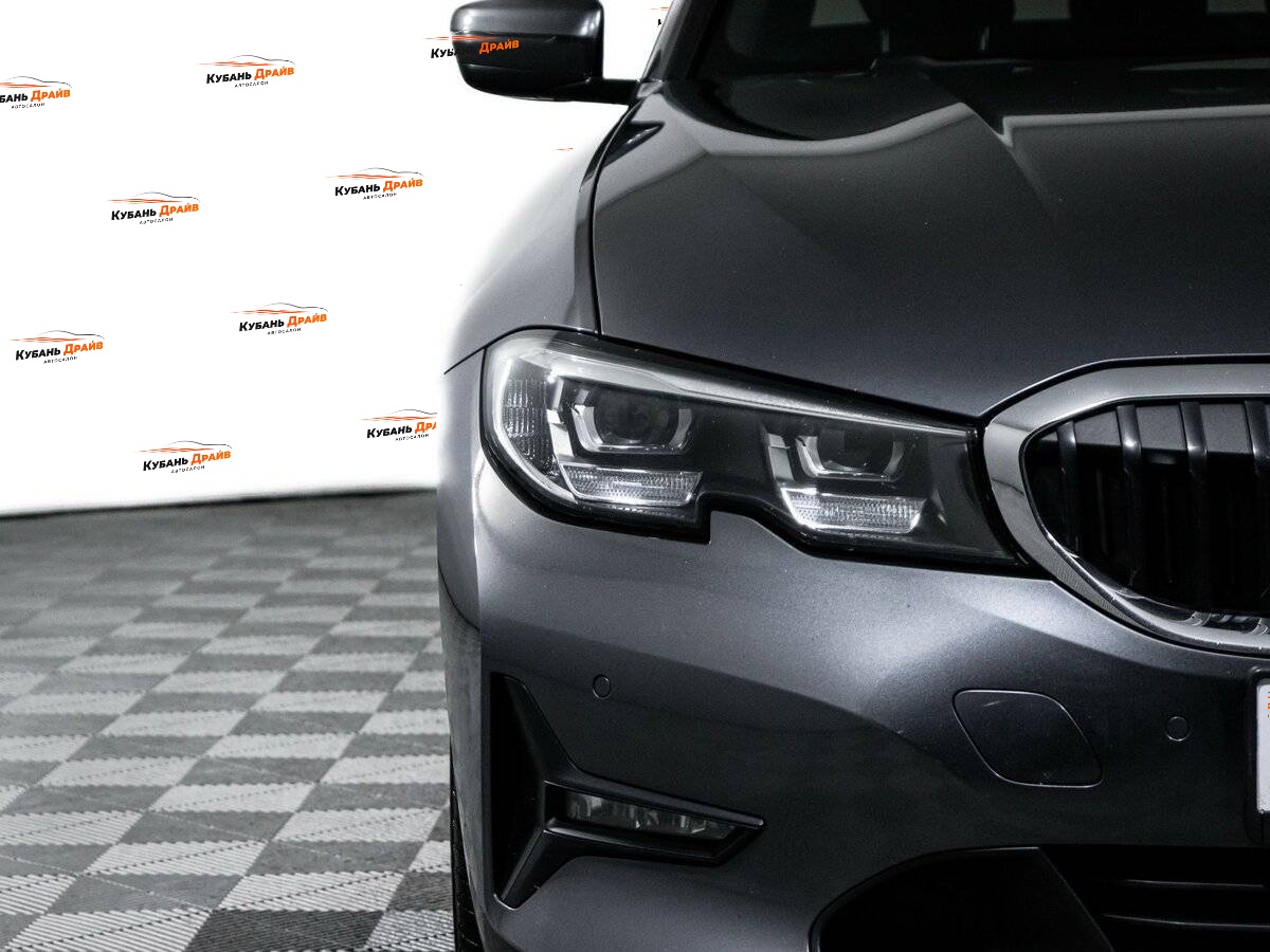 BMW 3 серии 2019 года с пробегом. Фото: #17