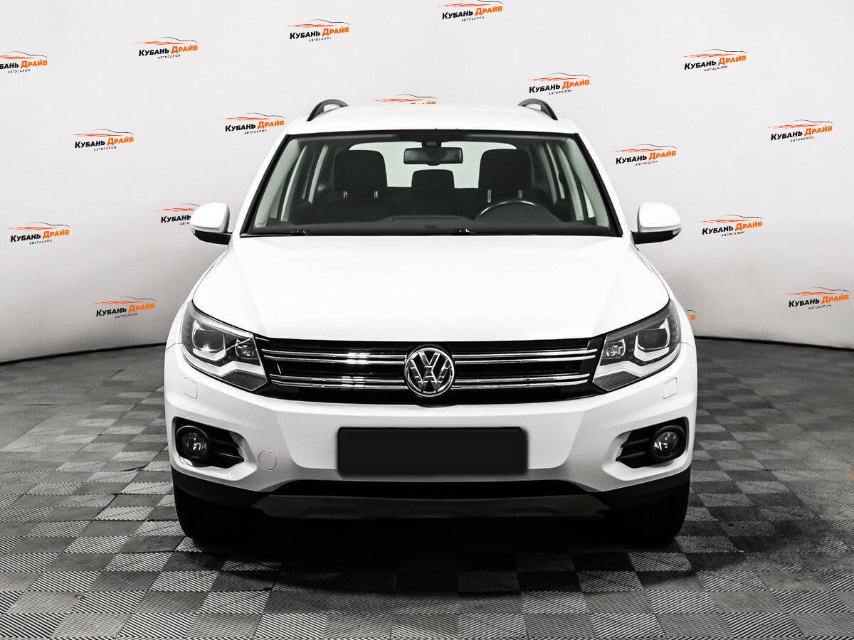 Volkswagen Tiguan 2015 года с пробегом. Фото: #1