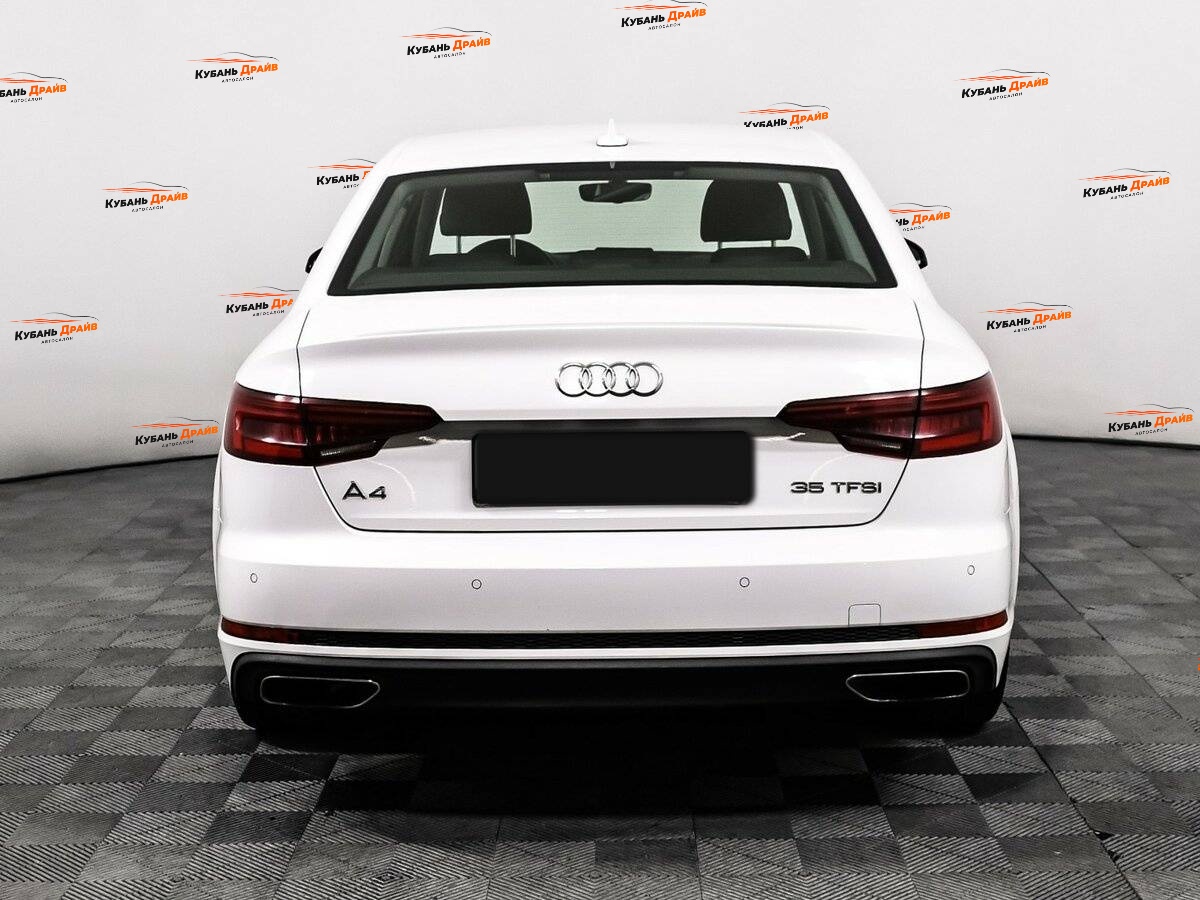 Audi A4 2018 года с пробегом. Фото: #5