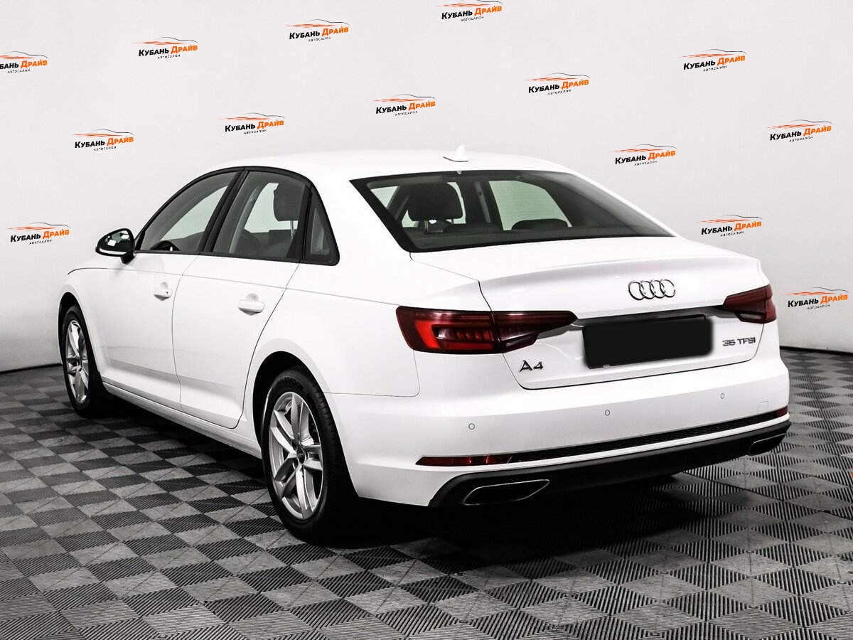 Audi A4 2018 года с пробегом. Фото: #6