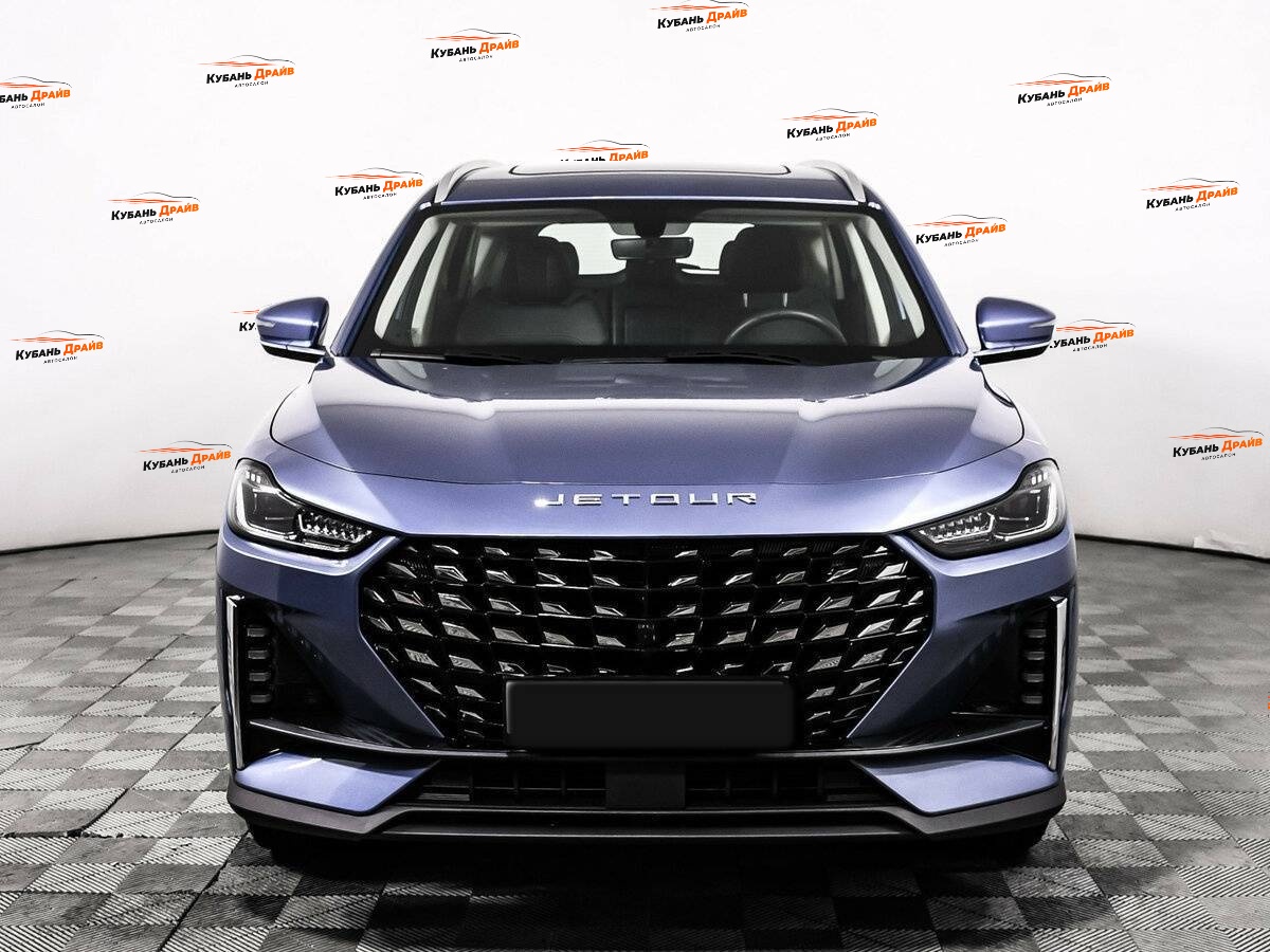 Jetour X70 PLUS 2023 года с пробегом. Фото: #1