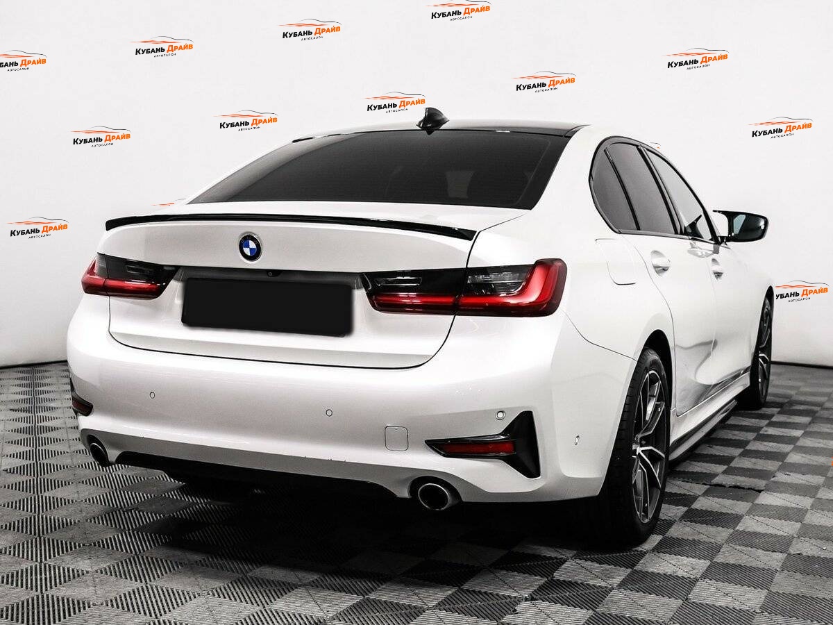 BMW 3 серии 2019 года с пробегом. Фото: #4