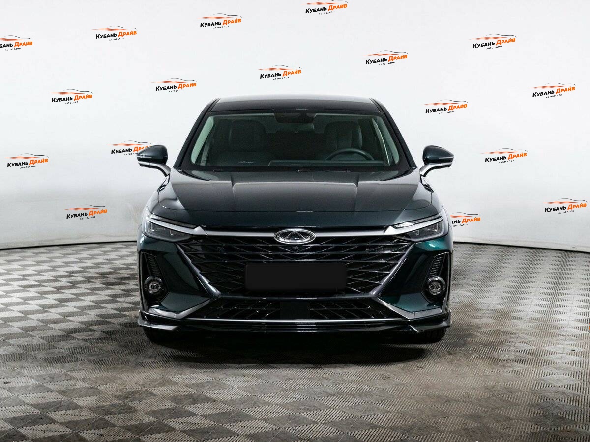 Chery Arrizo 8 2024 года с пробегом. Фото: #1