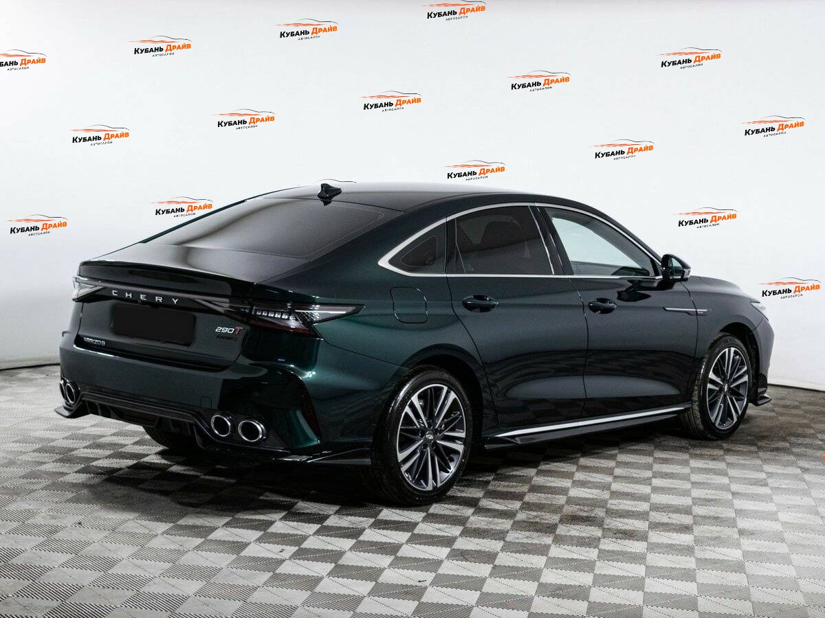 Chery Arrizo 8 2024 года с пробегом. Фото: #4