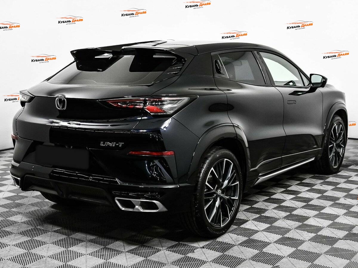 Changan UNI-T 2023 года с пробегом. Фото: #4