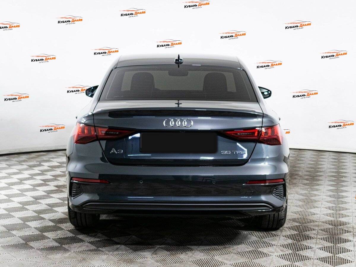 Audi A3 2021 года с пробегом. Фото: #4