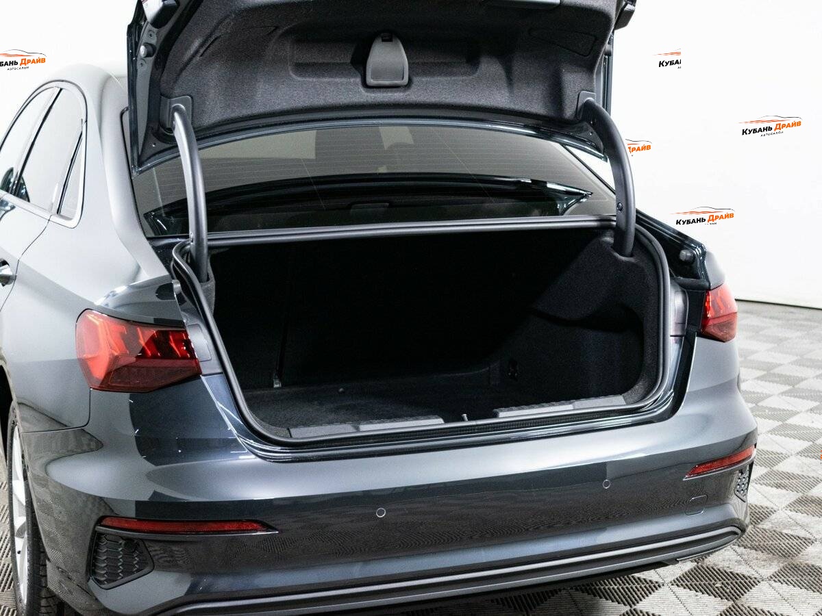 Audi A3 2021 года с пробегом. Фото: #6