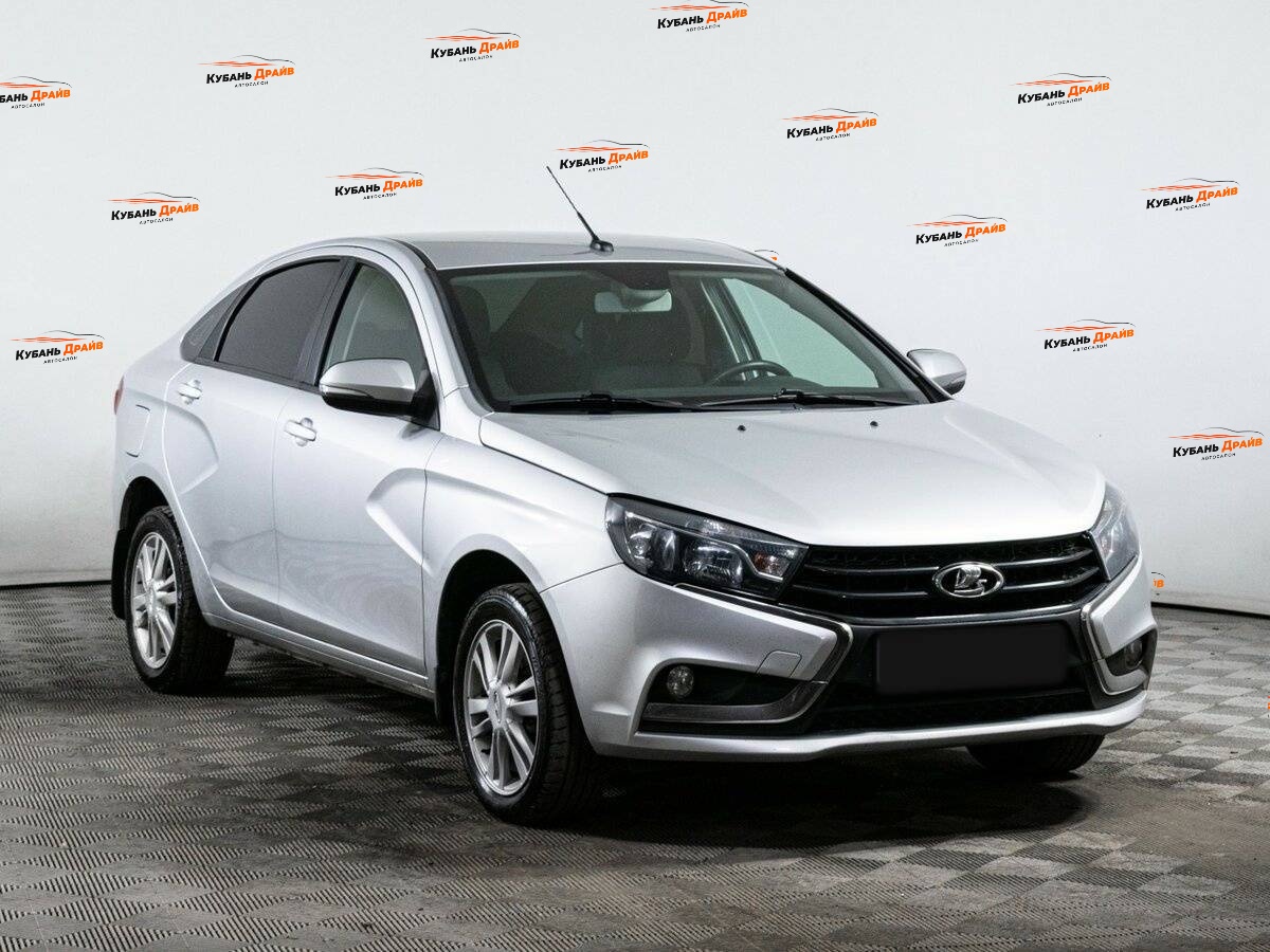 Lada (ВАЗ) Vesta 2021 года с пробегом. Фото: #2
