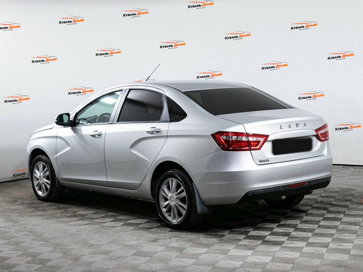 Lada (ВАЗ) Vesta 2021 года с пробегом. Фото: #5