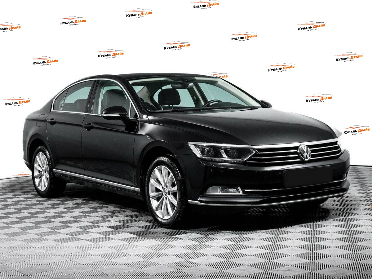 Volkswagen Passat 2019 года с пробегом. Фото: #2