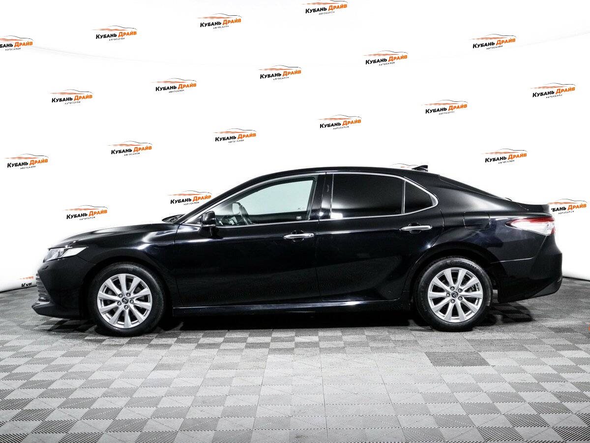 Toyota Camry 2018 года с пробегом. Фото: #7