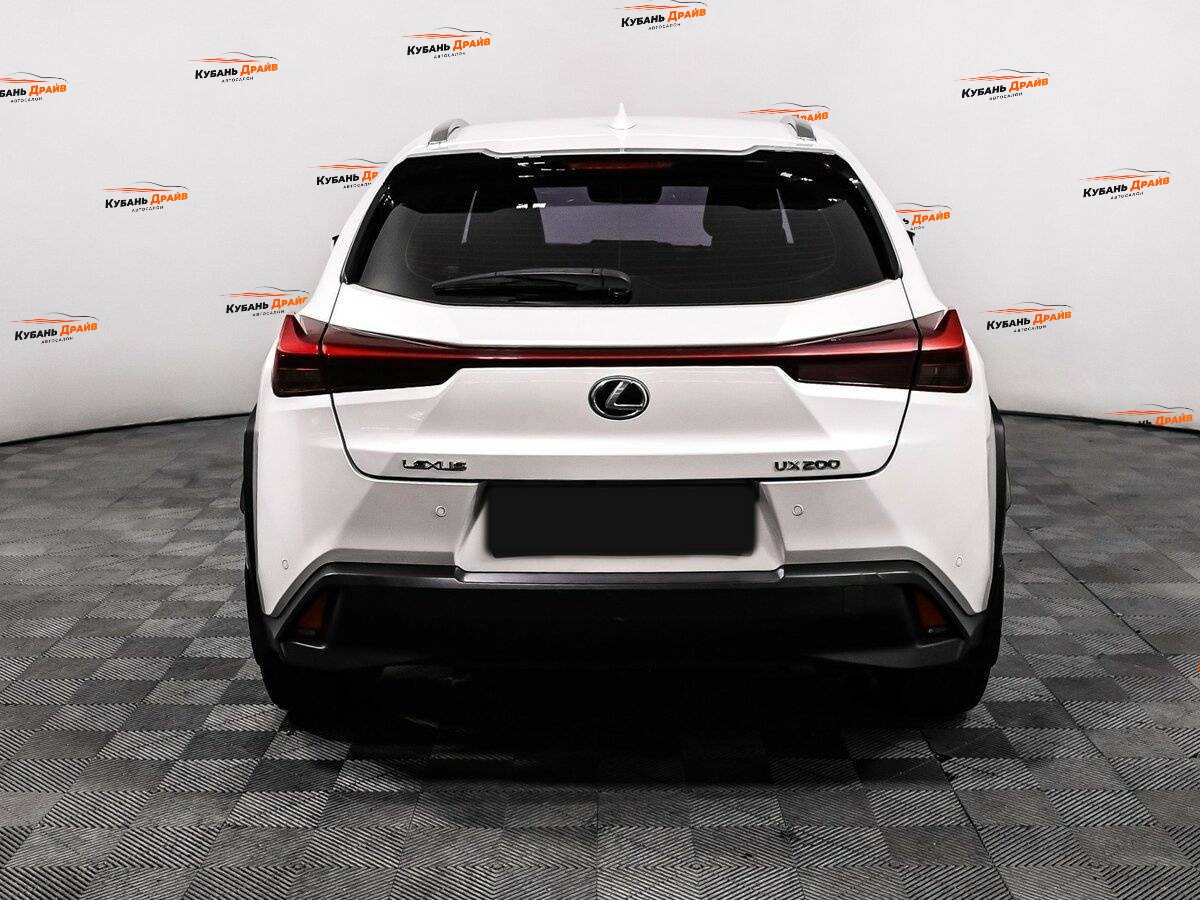 Lexus UX 2019 года с пробегом. Фото: #5