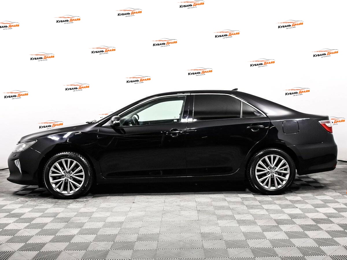 Toyota Camry 2017 года с пробегом. Фото: #7