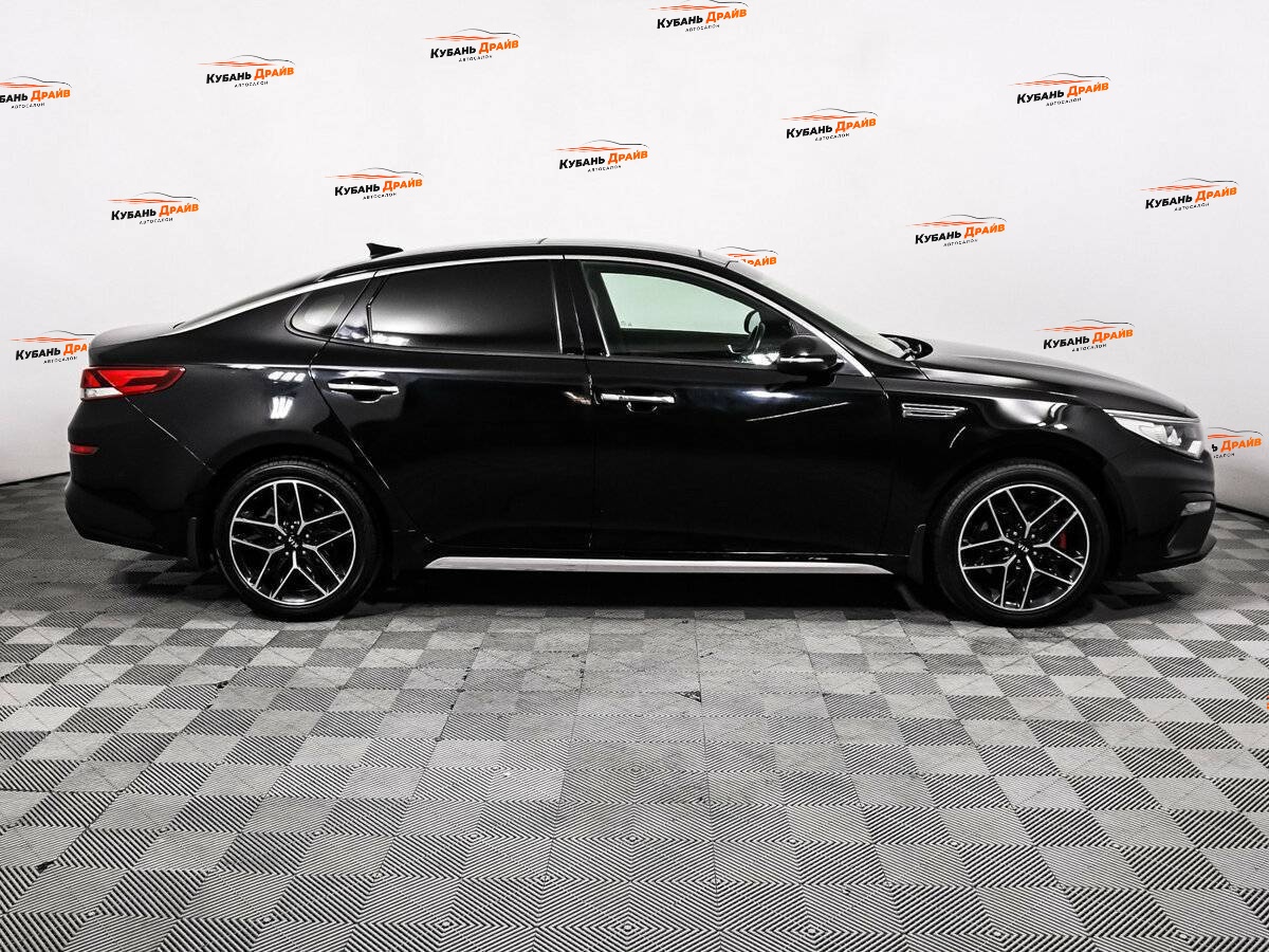 Kia Optima 2018 года с пробегом. Фото: #3