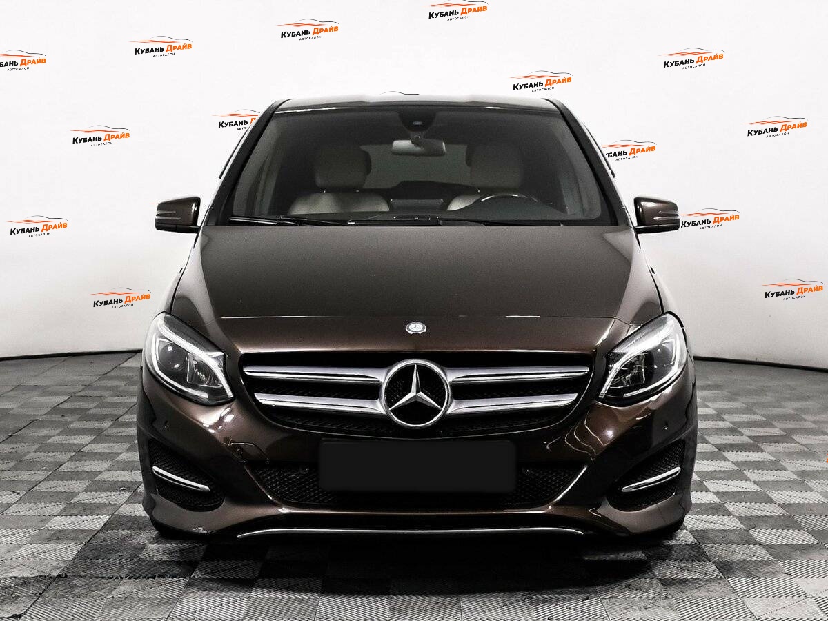 Mercedes-Benz B-Класс 2015 года с пробегом. Фото: #1