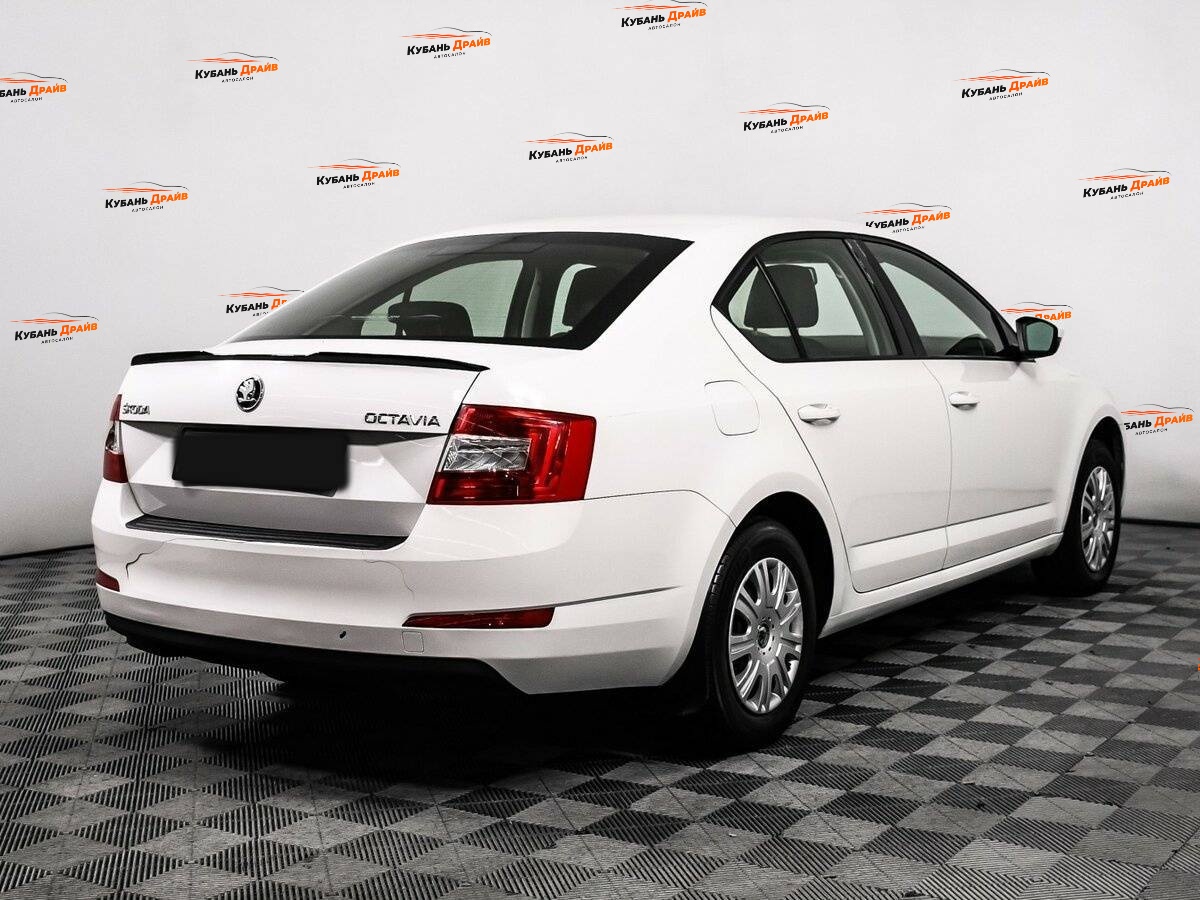 Skoda Octavia 2015 года с пробегом. Фото: #4