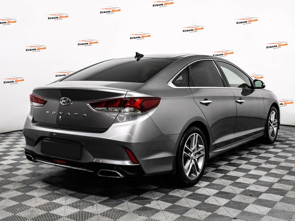 Hyundai Sonata 2017 года с пробегом. Фото: #4