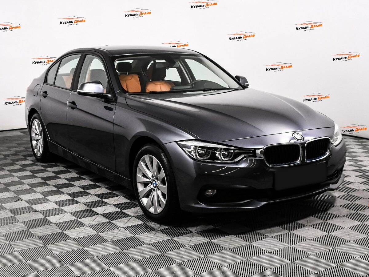 BMW 3 серии 2017 года с пробегом. Фото: #2