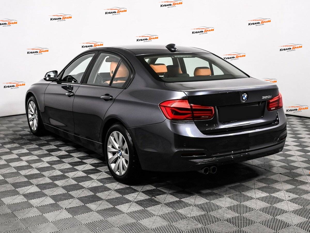 BMW 3 серии 2017 года с пробегом. Фото: #6