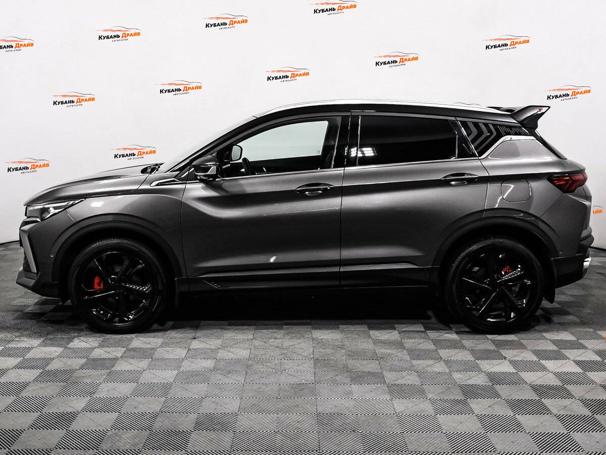 Geely Coolray 2023 года с пробегом. Фото: #7