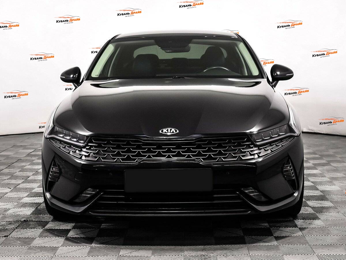 Kia K5 2021 года с пробегом. Фото: #1