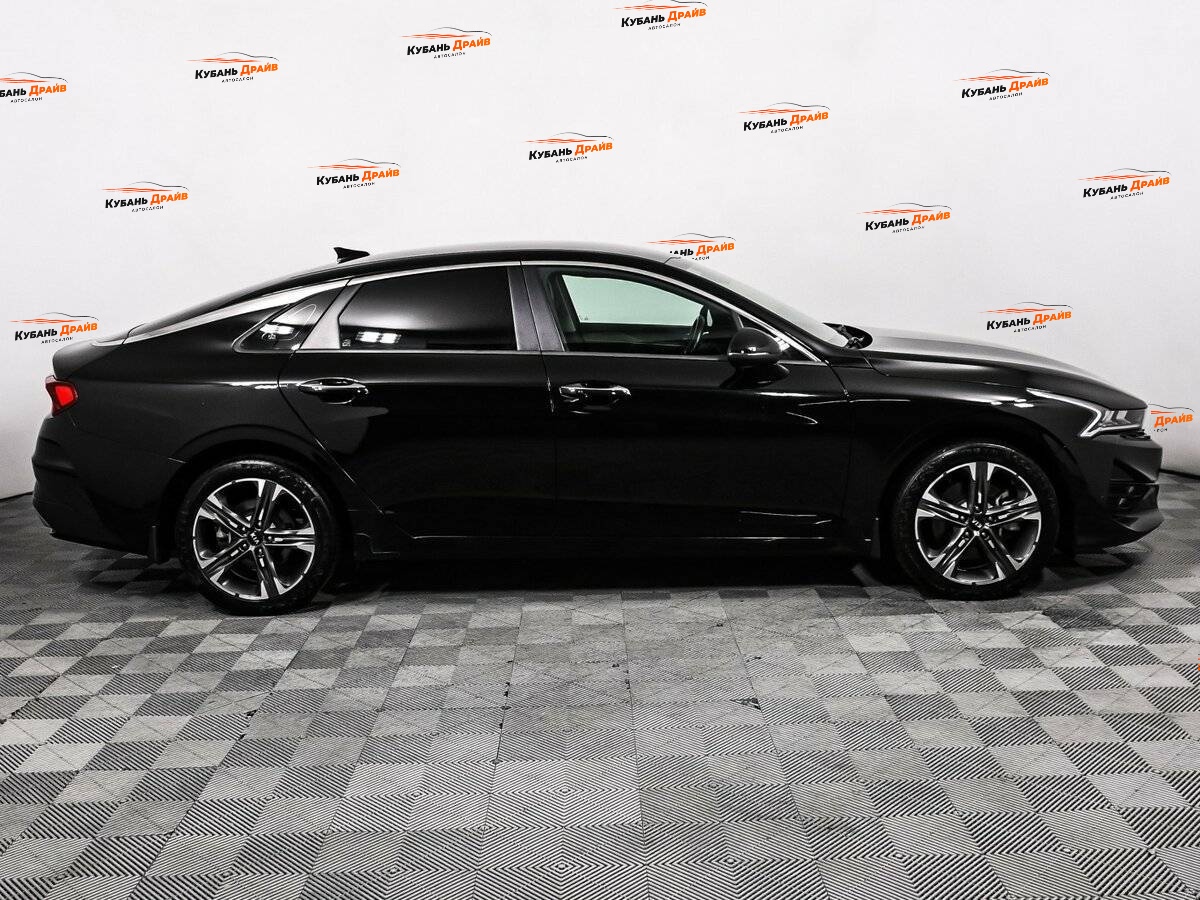 Kia K5 2020 года с пробегом. Фото: #3