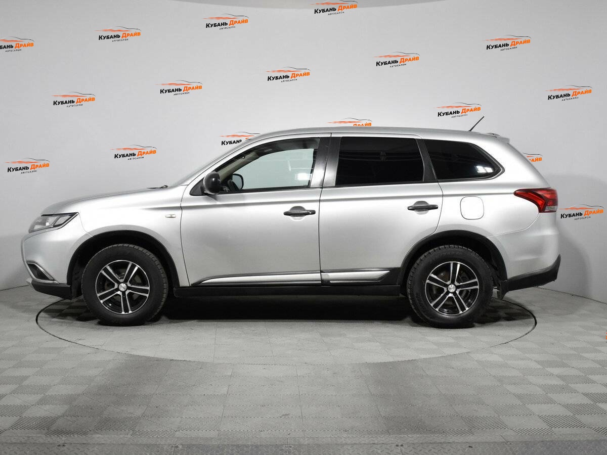 Mitsubishi Outlander 2015 года с пробегом. Фото: #7